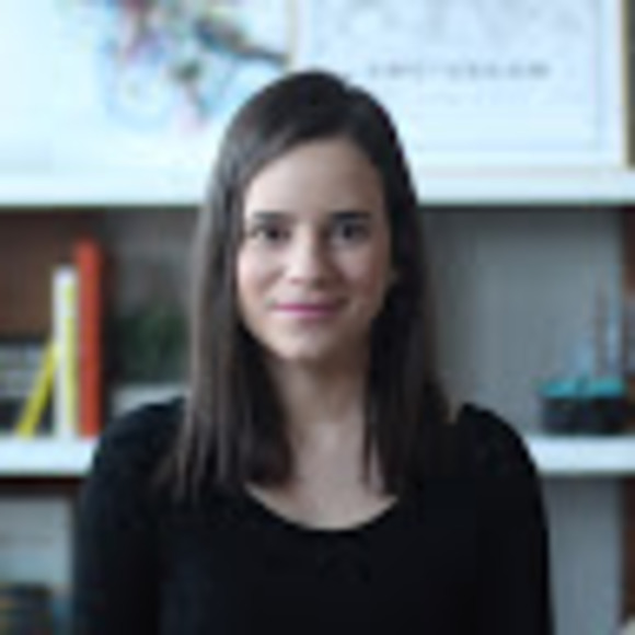 Meet your Posher, Fernanda - Picture 1 of 1